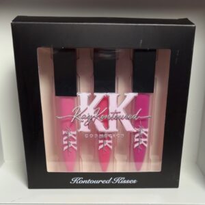 Kontoured Kisses